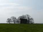 FZ004259 St. Lythans burial chamber.jpg